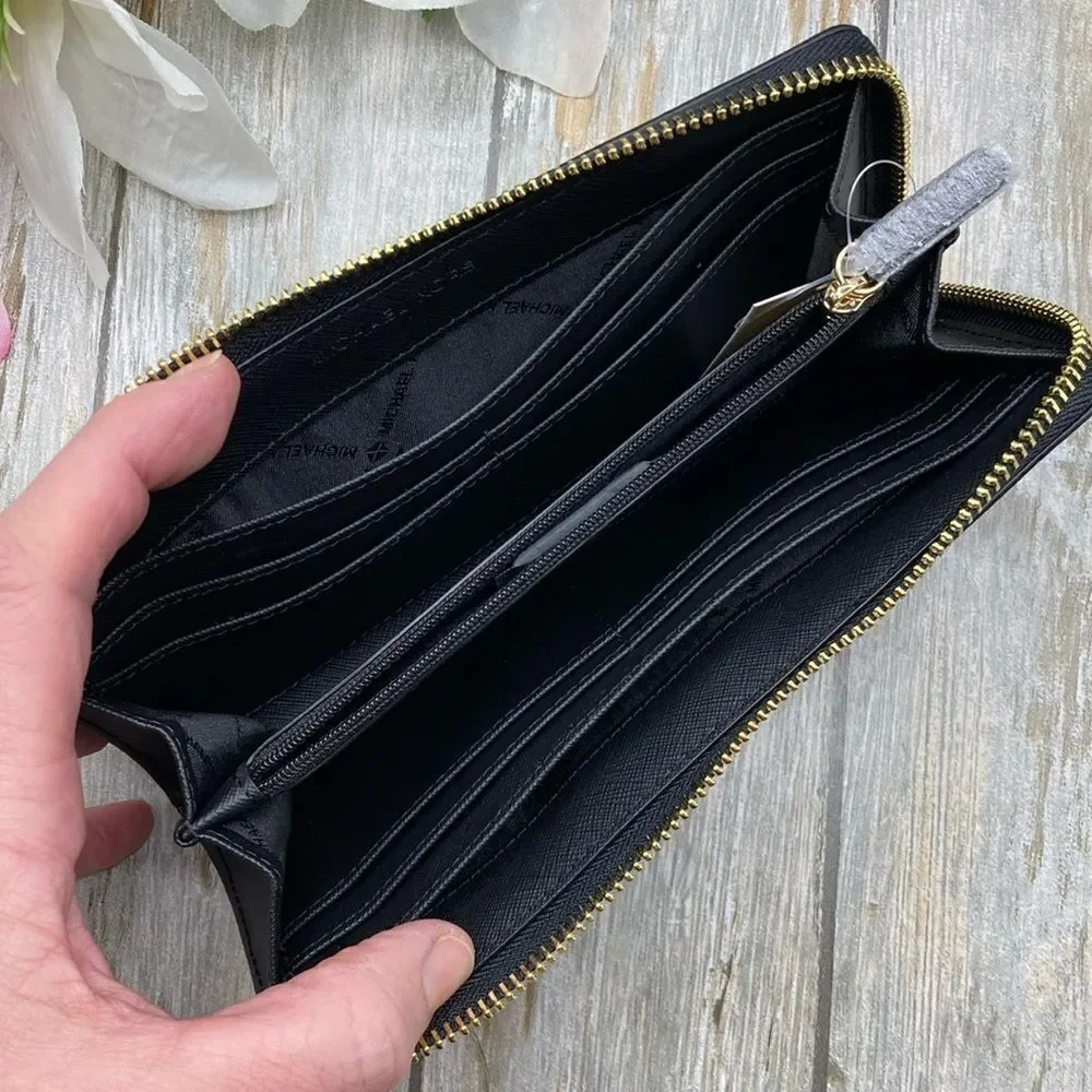 Michael Kors Jet Set Travel Large Saffiano Leather Quarter-Zip Wallet Bag Purse